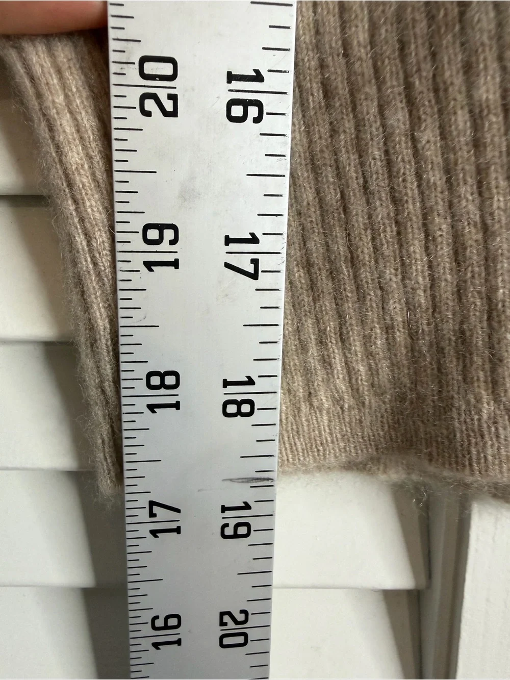 J.Crew Cashmere Cropped Crewneck Sweater Beige Taupe Classic Preppy Quiet Luxury